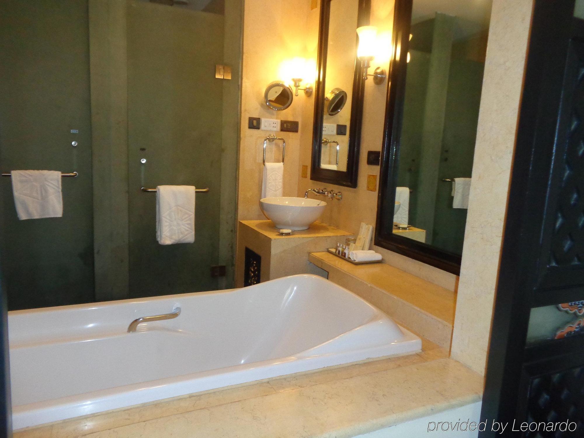 Pemako Hotel Timpu Kültér fotó